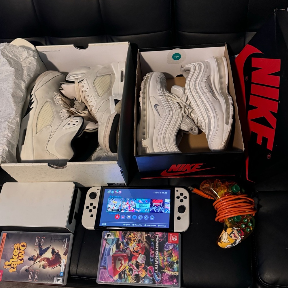 Air Jordan shoe bundle size 8 - 9